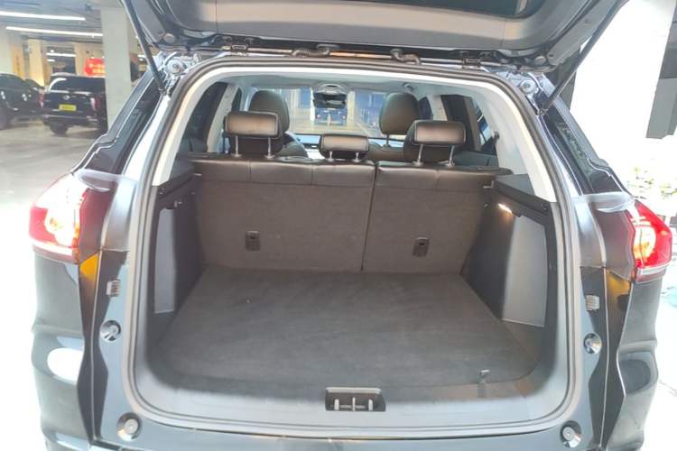 Used Geely Auto Emgrand X7 Sport 2022 Boyue X 1.8TD DCT Smart Model Trunk