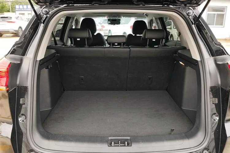 Used Geely Auto Emgrand X7 Sport 2022 Boyue X 1.8TD DCT Smart Model Trunk