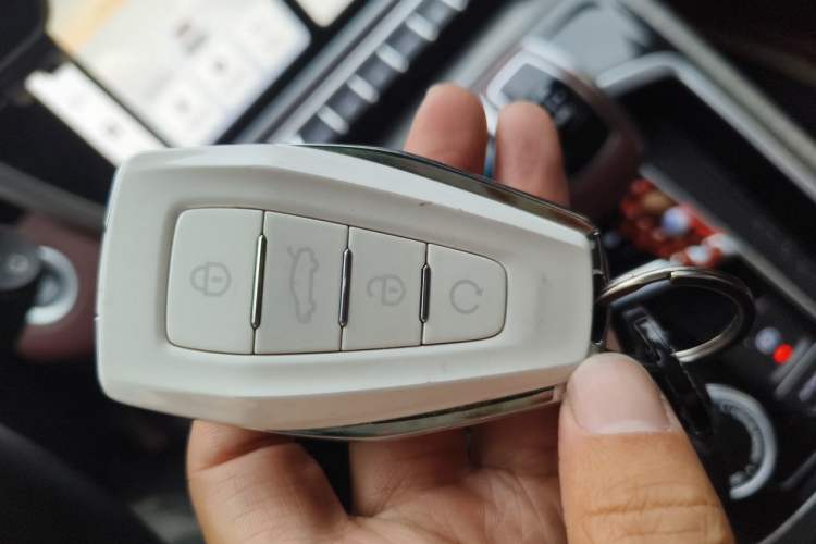 Used Geely Auto Emgrand X7 Sport 2022 Boyue X 1.8TD DCT ZhiZun Edition Vehicle Key