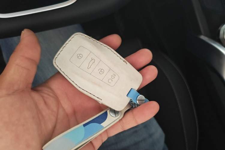 Used Geely Auto Emgrand X7 Sport 2022 Boyue X 1.8TD DCT ZhiZun Edition Vehicle Key