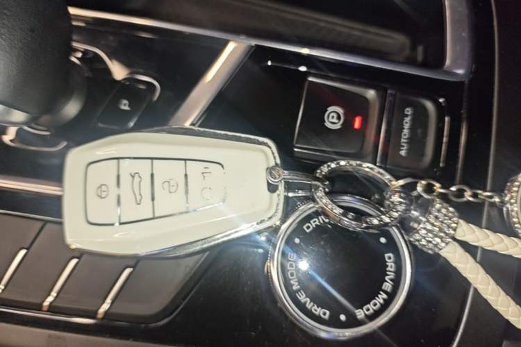 Used Geely Auto Emgrand X7 Sport 2022 Boyue X 1.8TD DCT Smart Model Vehicle Key
