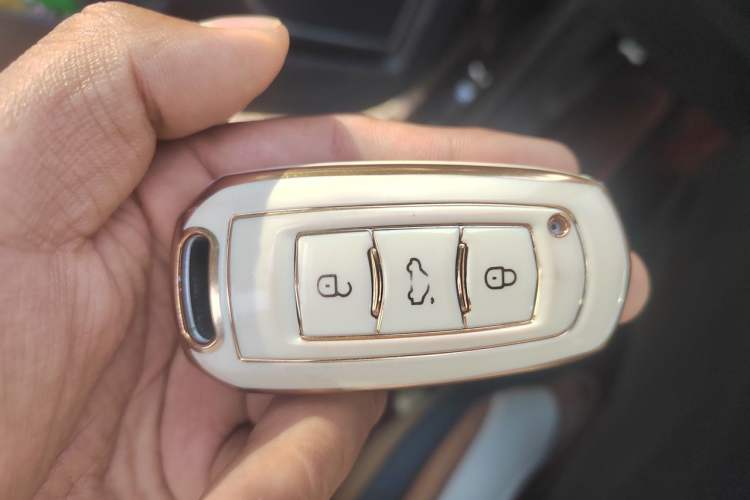 Used Geely Auto Emgrand X7 Sport 2022 1.8TD DCT Zhiya Trim Vehicle Key