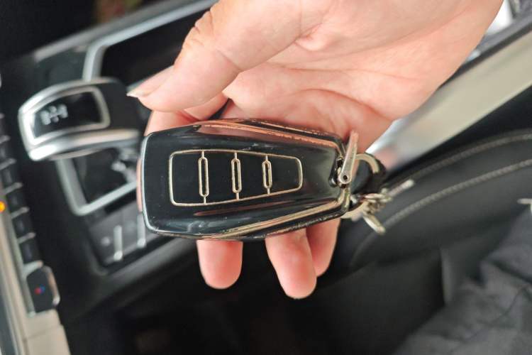 Used Geely Auto Emgrand X7 Sport 2022 Boyue X 1.8TD DCT Smart Model Vehicle Key