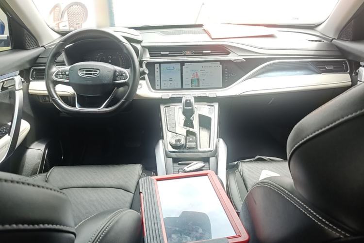 Used Geely Auto Emgrand X7 Sport 2022 Boyue X 1.8TD DCT Smart Model Center Console
