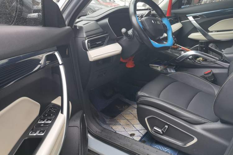 Used Geely Auto Emgrand X7 Sport 2022 Boyue X 1.8TD DCT ZhiShang Model Driver Seat