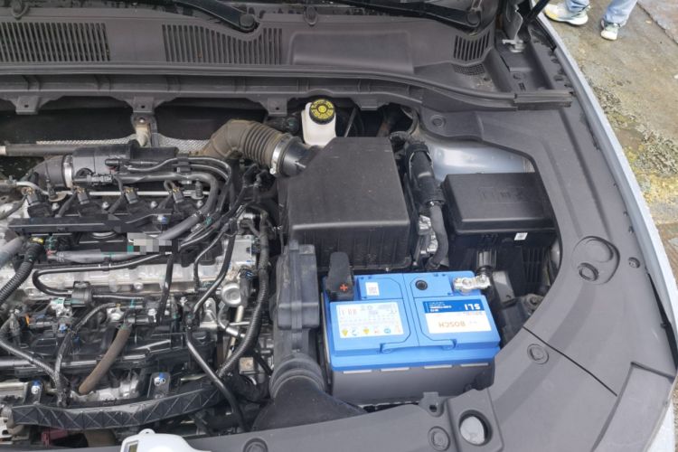 Used Geely Auto Emgrand X7 Sport 2022 Boyue X 1.8TD DCT ZhiShang Model Engine Bay Left