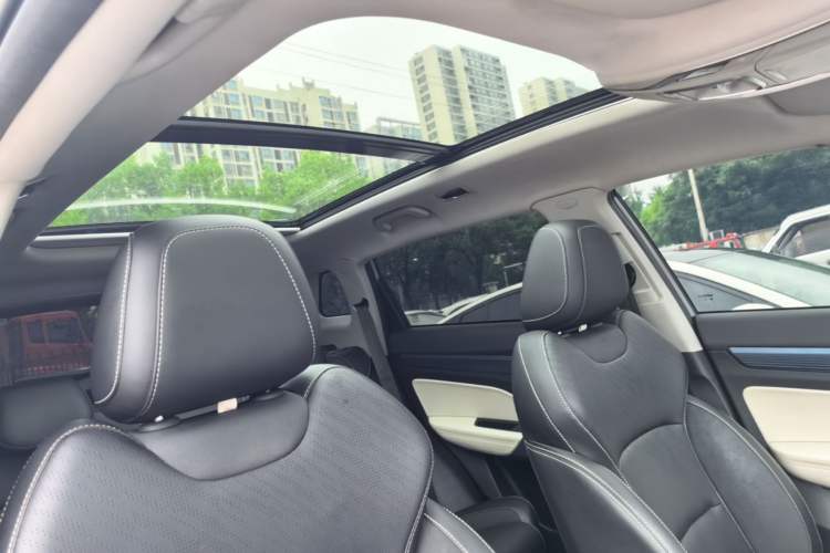 Used Geely Auto Emgrand X7 Sport 2022 Boyue X 1.8TD DCT Smart Model Headliner