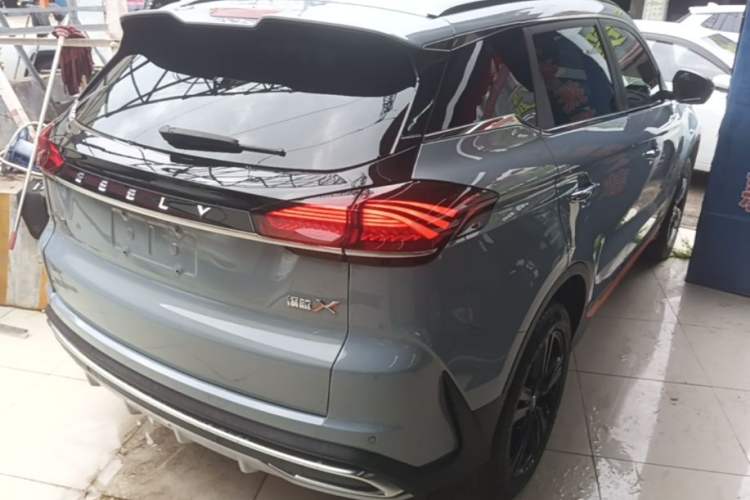 Used Geely Auto Emgrand X7 Sport 2022 Boyue X 1.8TD DCT ZhiZun Edition Rear Right 45 Deg