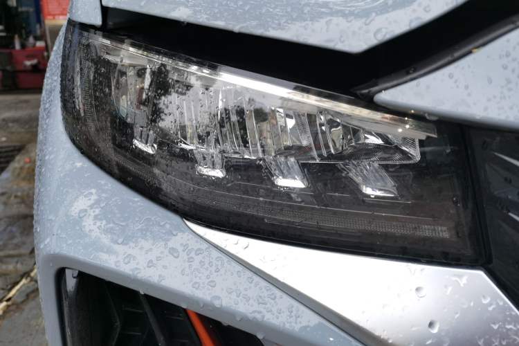 Used Geely Auto Emgrand X7 Sport 2022 Boyue X 1.8TD DCT ZhiShang Model Right Front Headlight