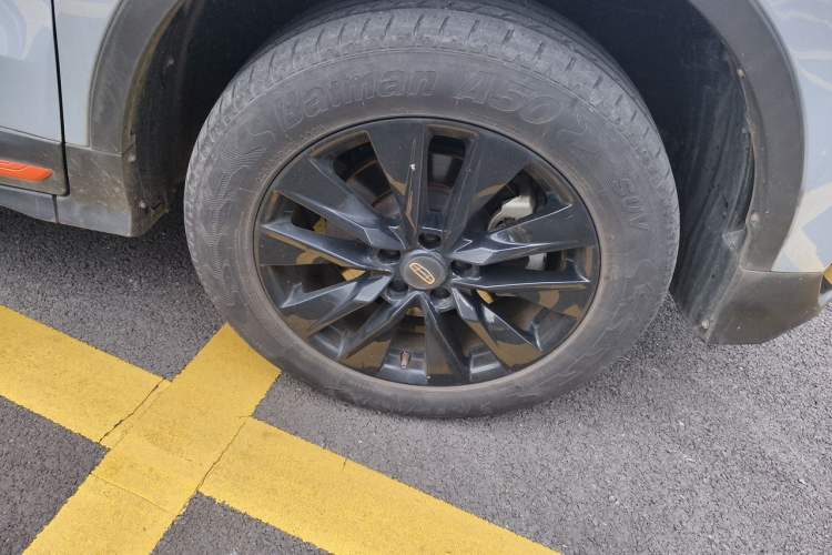 Used Geely Auto Emgrand X7 Sport 2022 Boyue X 1.8TD DCT Smart Model Right Front Wheel Hub