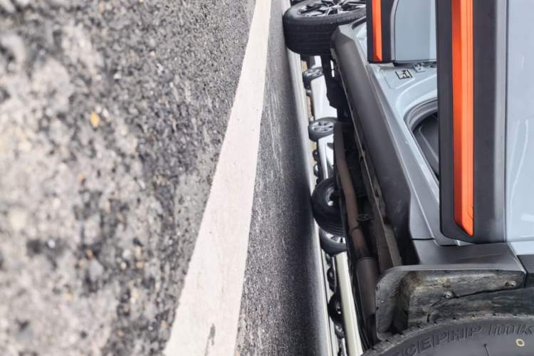 Used Geely Auto Emgrand X7 Sport 2022 Boyue X 1.8TD DCT Smart Model Right Side Sill