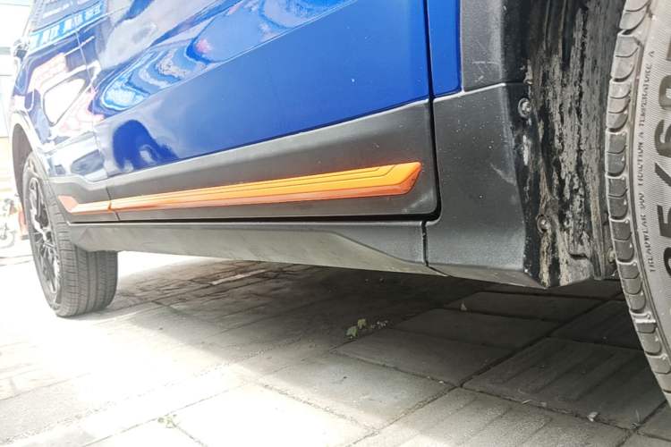 Used Geely Auto Emgrand X7 Sport 2022 Boyue X 1.8TD DCT Smart Model Right Side Sill