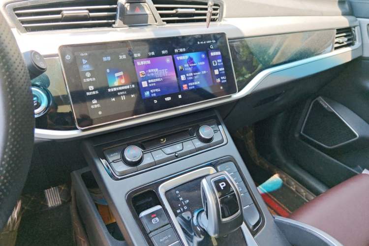 Used Geely Auto Emgrand X7 Sport 2022 1.8TD DCT Zhiya Trim Audio And AC Panel