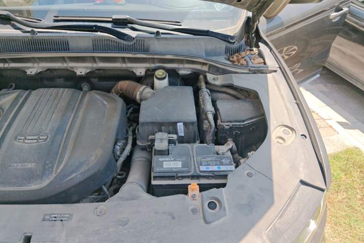Used Geely Auto Emgrand X7 Sport 2022 1.8TD DCT Zhiya Trim Engine Bay Left