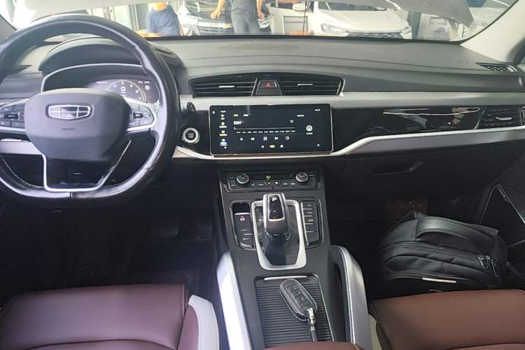 Used Geely Auto Emgrand X7 Sport 2022 1.8TD DCT Zhiya Trim Audio And AC Panel