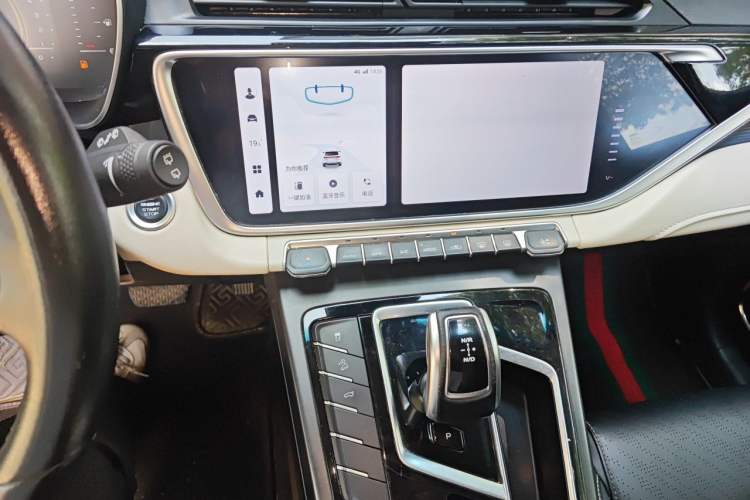 Used Geely Auto Emgrand X7 Sport 2022 Boyue X 1.8TD DCT ZhiZun Edition Audio And AC Panel