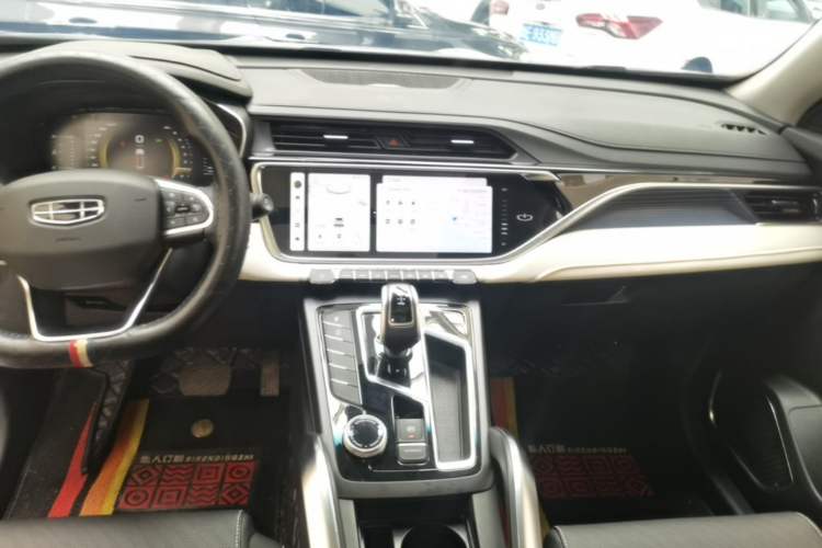 Used Geely Auto Emgrand X7 Sport 2022 Boyue X 1.8TD DCT Smart Model Audio And AC Panel