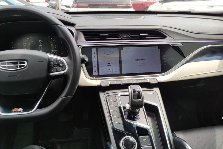 Used Geely Auto Emgrand X7 Sport 2022 Boyue X 1.8TD DCT Smart Model Audio And AC Panel