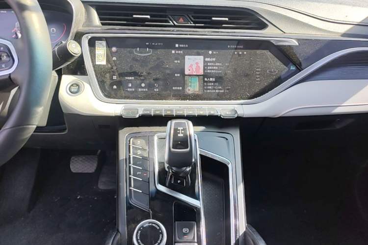 Used Geely Auto Emgrand X7 Sport 2022 Boyue X 1.8TD DCT Smart Edition Audio And AC Panel