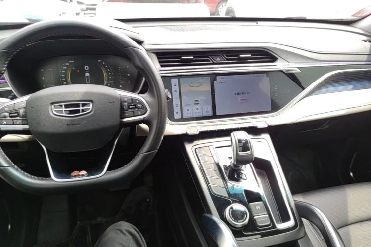 Used Geely Auto Emgrand X7 Sport 2022 Boyue X 1.8TD DCT Smart Model Center Console