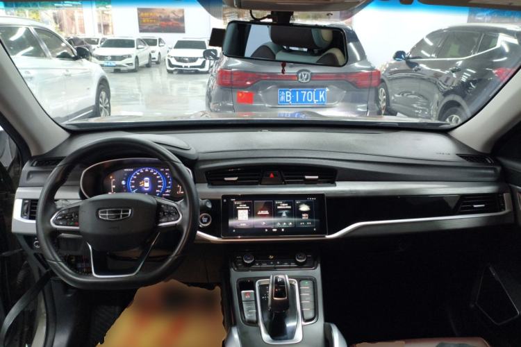 Used Geely Auto Emgrand X7 Sport 2022 1.8TD DCT Zhiya Trim Center Console