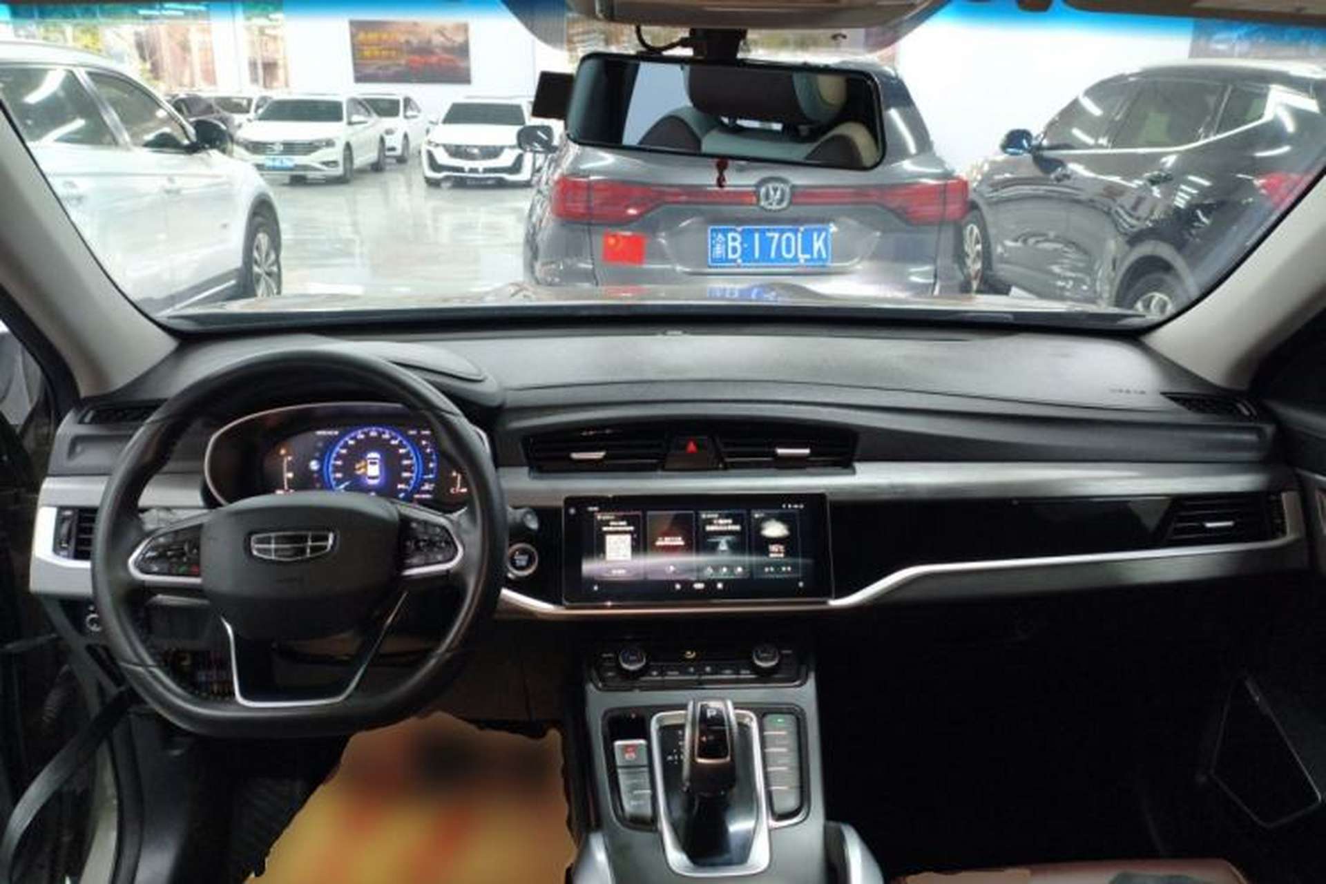 Used Geely Auto Emgrand X7 Sport 2022 1.8TD DCT Zhiya Trim Center Console