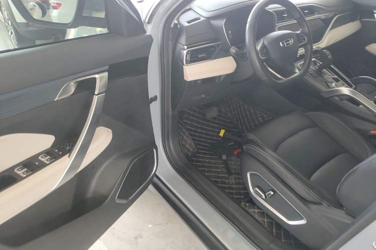Used Geely Auto Emgrand X7 Sport 2022 Boyue X 1.8TD DCT Smart Model Driver Seat