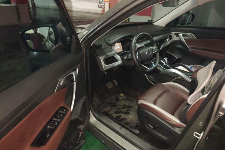 Used Geely Auto Emgrand X7 Sport 2022 1.8TD DCT Zhiya Trim Driver Seat