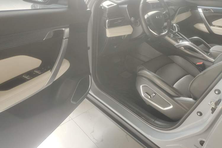 Used Geely Auto Emgrand X7 Sport 2022 Boyue X 1.8TD DCT Smart Model Driver Seat
