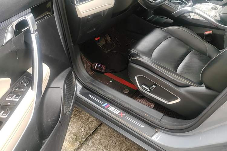 Used Geely Auto Emgrand X7 Sport 2022 Boyue X 1.8TD DCT ZhiZun Edition Driver Seat