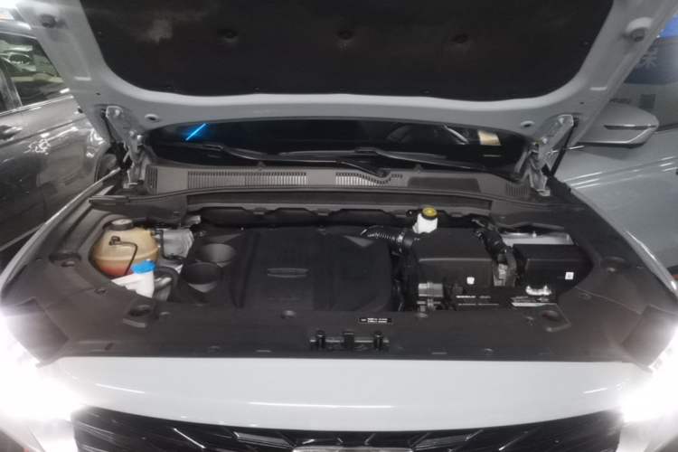Used Geely Auto Emgrand X7 Sport 2022 Boyue X 1.8TD DCT Smart Model Engine Bay