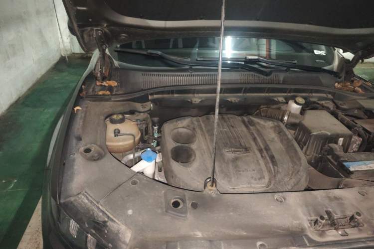 Used Geely Auto Emgrand X7 Sport 2022 1.8TD DCT Zhiya Trim Engine Bay Right