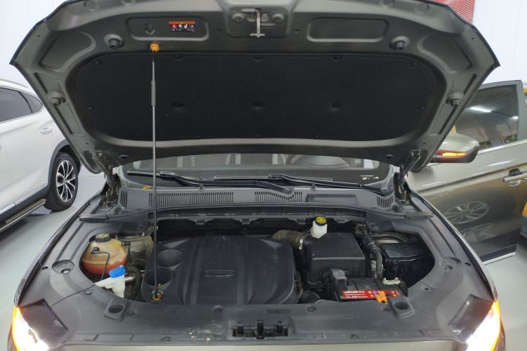 Used Geely Auto Emgrand X7 Sport 2022 1.8TD DCT Zhiya Trim Engine Bay