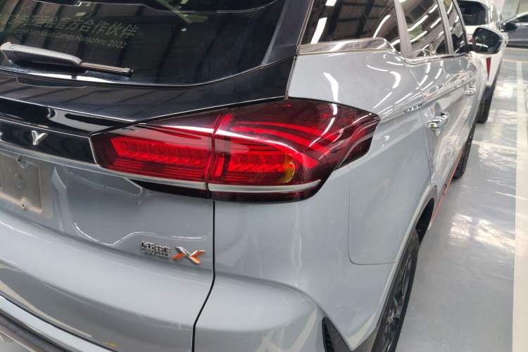 Used Geely Auto Emgrand X7 Sport 2022 Boyue X 1.8TD DCT Smart Model Exterior 3