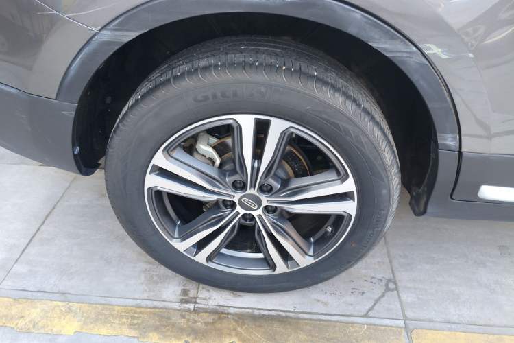 Used Geely Auto Emgrand X7 Sport 2022 1.8TD DCT Zhiya Trim Exterior 5