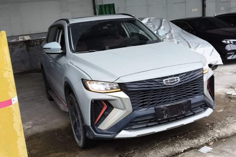 Used Geely Auto Emgrand X7 Sport 2022 Boyue X 1.8TD DCT ZhiZun Edition Front Right 45 Deg