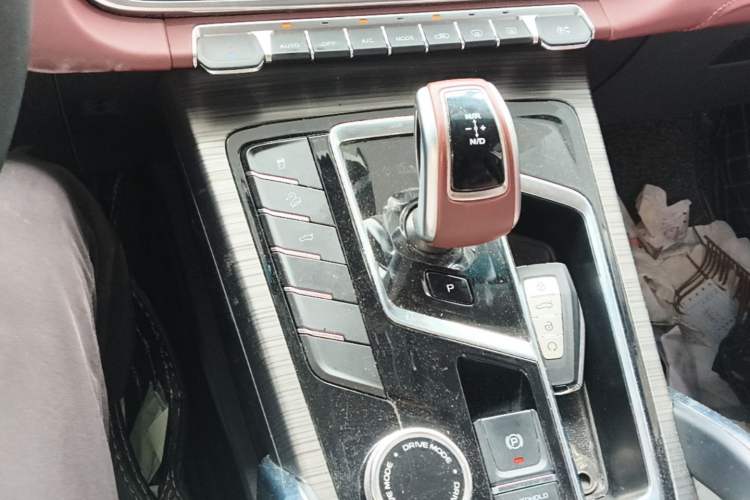 Used Geely Auto Emgrand X7 Sport 2022 Boyue X 1.8TD DCT ZhiZun Edition Gear Lever