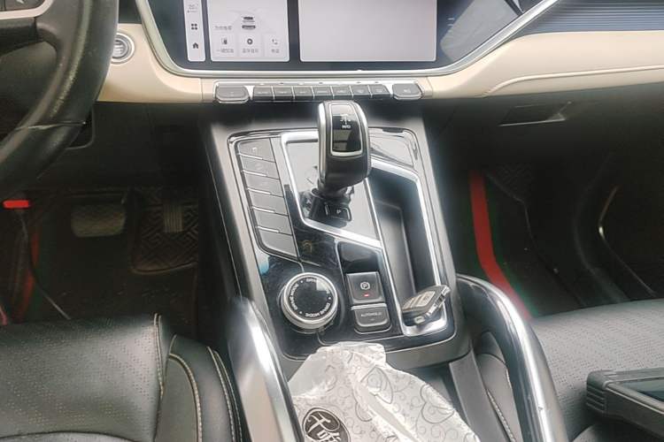 Used Geely Auto Emgrand X7 Sport 2022 Boyue X 1.8TD DCT ZhiZun Edition Gear Lever