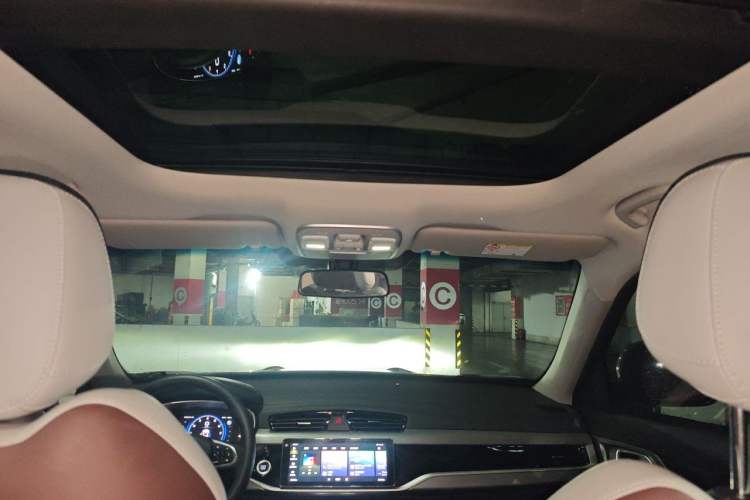 Used Geely Auto Emgrand X7 Sport 2022 1.8TD DCT Zhiya Trim Headliner