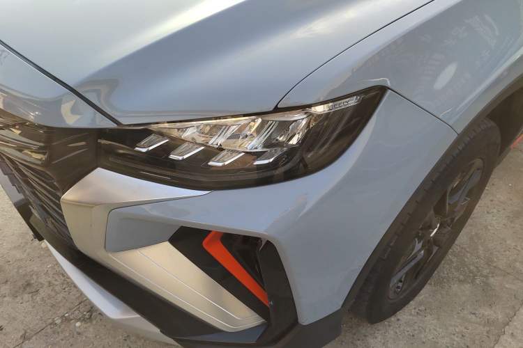 Used Geely Auto Emgrand X7 Sport 2022 Boyue X 1.8TD DCT Smart Model Left Front Headlight