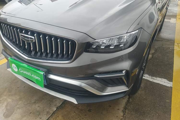 Used Geely Auto Emgrand X7 Sport 2022 1.8TD DCT Zhiya Trim Left Front Headlight