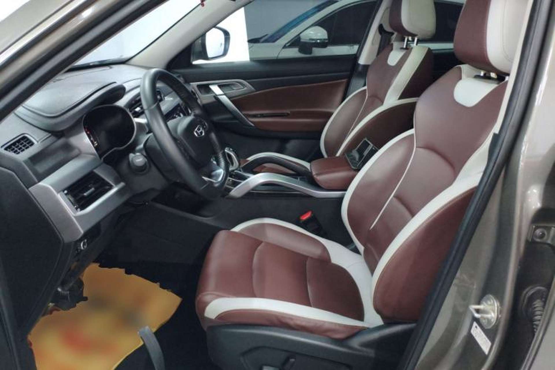 Used Geely Auto Emgrand X7 Sport 2022 1.8TD DCT Zhiya Trim Left Front Seat
