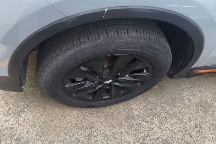 Used Geely Auto Emgrand X7 Sport 2022 Boyue X 1.8TD DCT Smart Model Left Front Wheel Hub