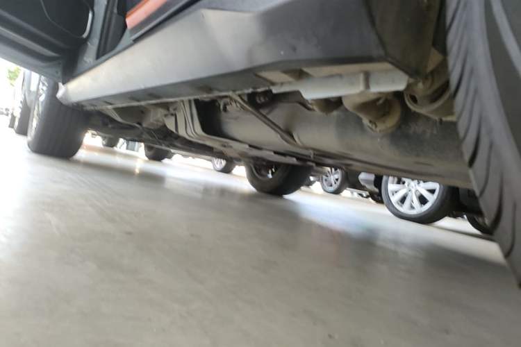 Used Geely Auto Emgrand X7 Sport 2022 Boyue X 1.8TD DCT Smart Model Left Side Sill