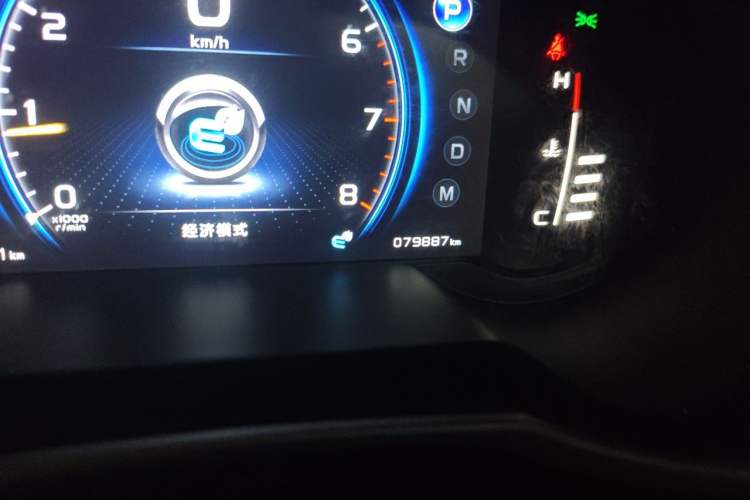 Used Geely Auto Emgrand X7 Sport 2022 1.8TD DCT Zhiya Trim Odometer Close Up