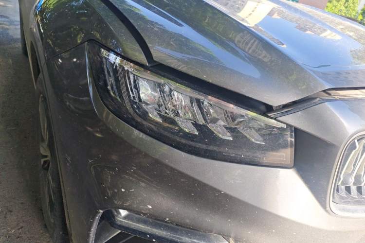 Used Geely Auto Emgrand X7 Sport 2022 1.8TD DCT Zhiya Trim Right Front Headlight