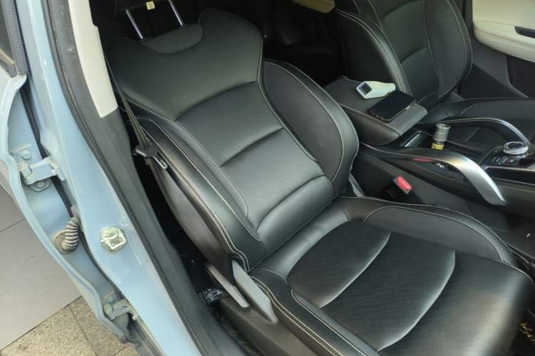Used Geely Auto Emgrand X7 Sport 2022 Boyue X 1.8TD DCT Smart Model Right Front Seat