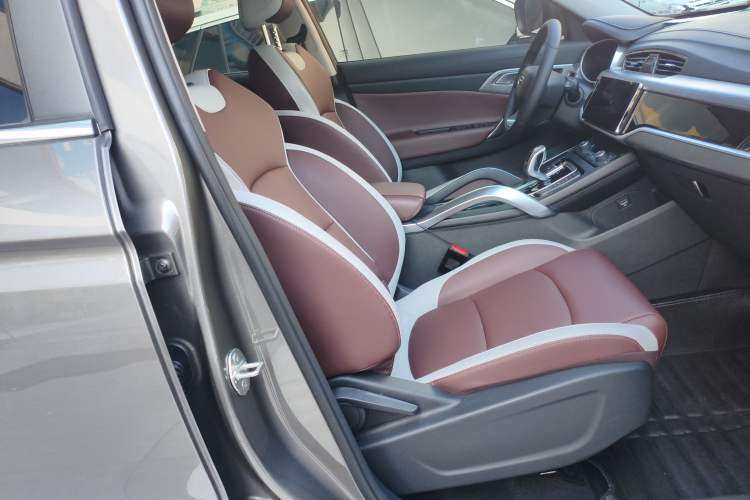 Used Geely Auto Emgrand X7 Sport 2022 1.8TD DCT Zhiya Trim Right Front Seat