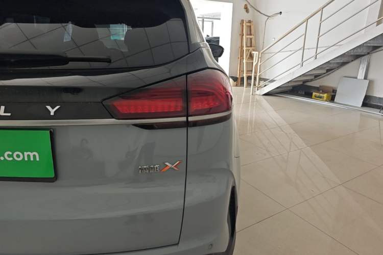 Used Geely Auto Emgrand X7 Sport 2022 Boyue X 1.8TD DCT ZhiShang Model Right Rear Taillight