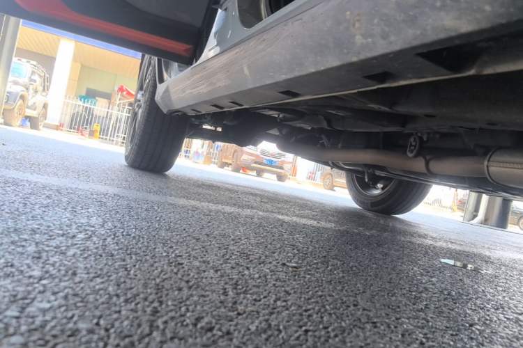 Used Geely Auto Emgrand X7 Sport 2022 Boyue X 1.8TD DCT ZhiShang Model Right Side Sill
